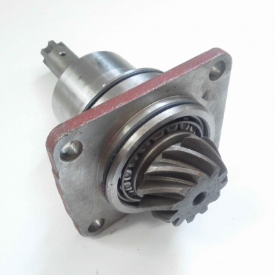 Шестерня коническая ведущая в сборе переднего моста DongFeng 354