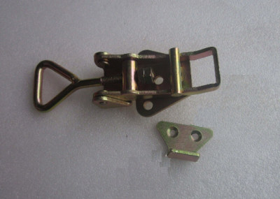 ЗАМОК КАПОТА JINMA 240/244