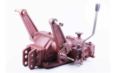 ПОДЪЕМНИК В СБОРЕ DONGFENG 240/244