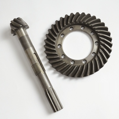 ГЛАВНАЯ ПАРА ЗАД МОСТА ШЕСТЕРНЯ КОНИЧЕСКАЯ ВЕДОМ Z-10/8 + ШЕСТЕРНЯ КОНИЧЕСКАЯ ВЕДУЩ Z-35